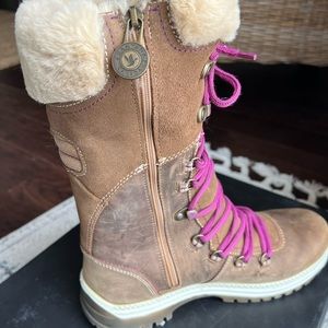 Morella nut santana Canada winter boots